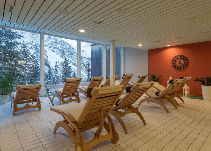 阿罗撒太阳之星酒店 4*